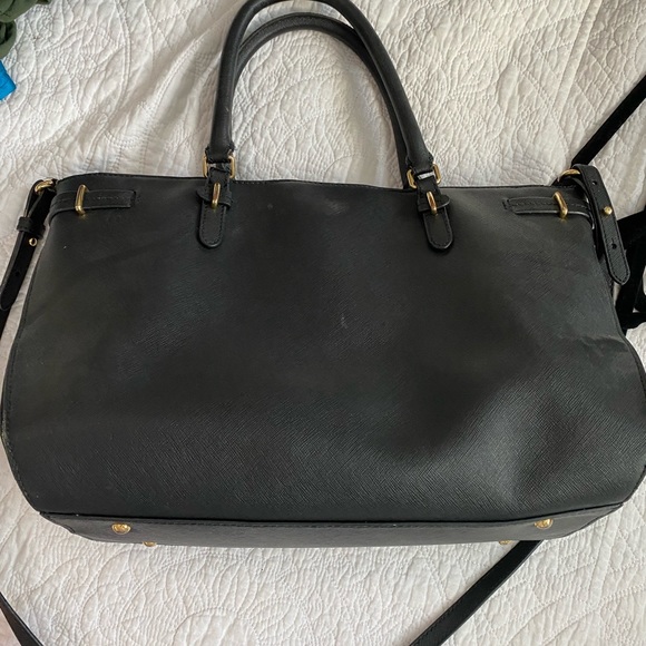 Ralph Lauren's iconic Marcy satchel with a polished monogram. Black Purse - Picture 2 of 8